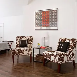  Holiday home New Music Icon House In East